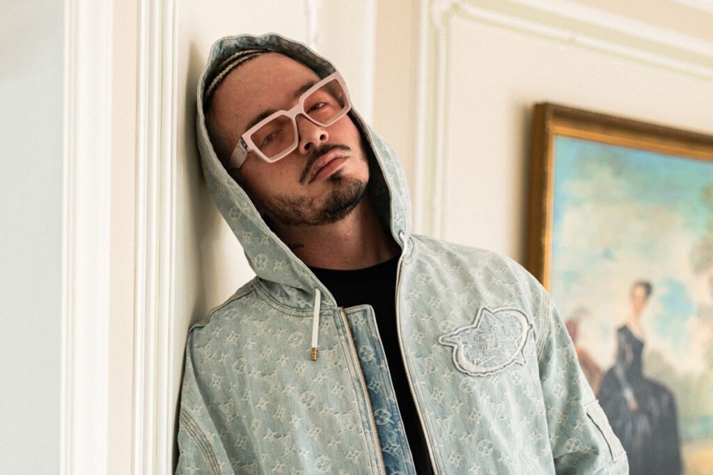 ¿Por qué J Balvin borró un video de YouTube?