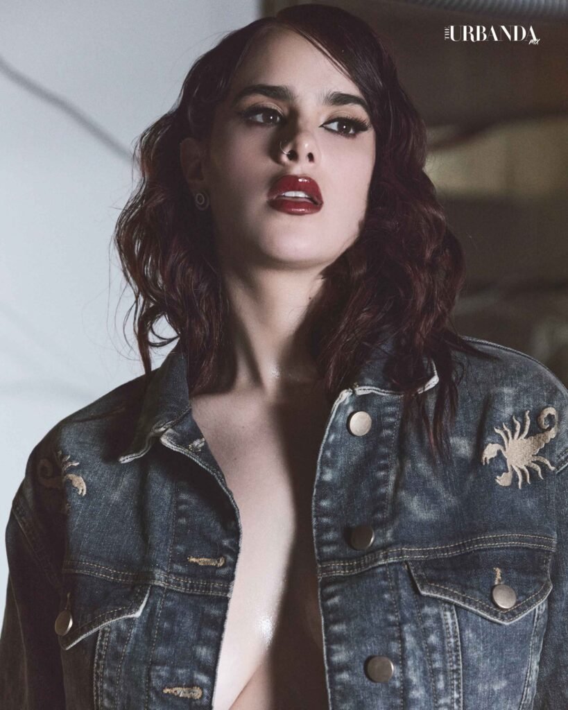 Gala Montes, actriz y cantante en Urbanda Magazine.