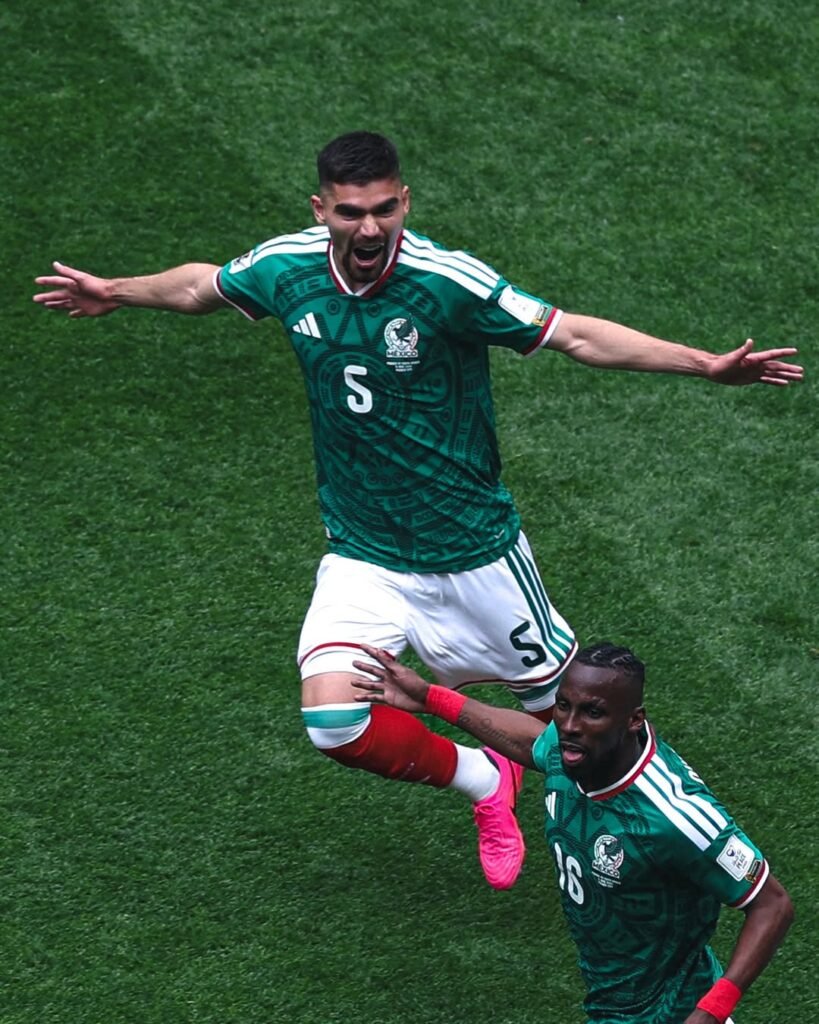 México en su debut mundialista también optó por tacos rosas / Créditos: Instagram Selección mexicana.