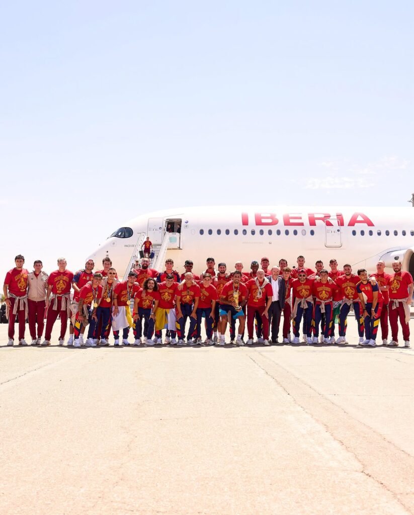 La selección española llegó a Madrid con la copa para celebrar con su afición / Créditos: Instagram Selección Española. 